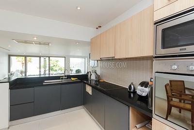 PAT13558: Gorgeous 2 Bedroom Oceanfront Pool Villa near Patong. 照片 #32