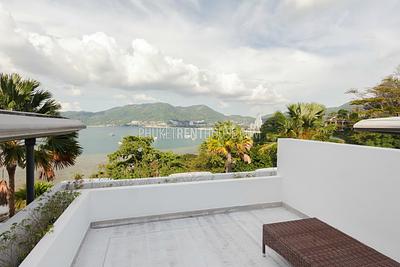 PAT13558: Gorgeous 2 Bedroom Oceanfront Pool Villa near Patong. Photo #28