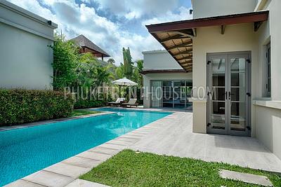 BAN13584: Luxury 2-Bedroom Villa in walking distance to Bang Tao beach. Photo #13