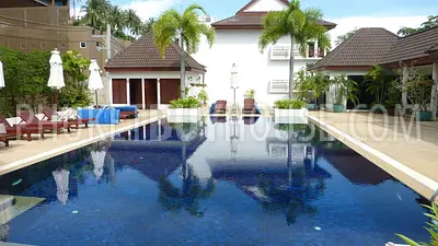 NAI2456: Freehold: Very nice 2 bedr. apartment (top floor), fully furnished, near beautiful Nai Harn Beach. Фото #1