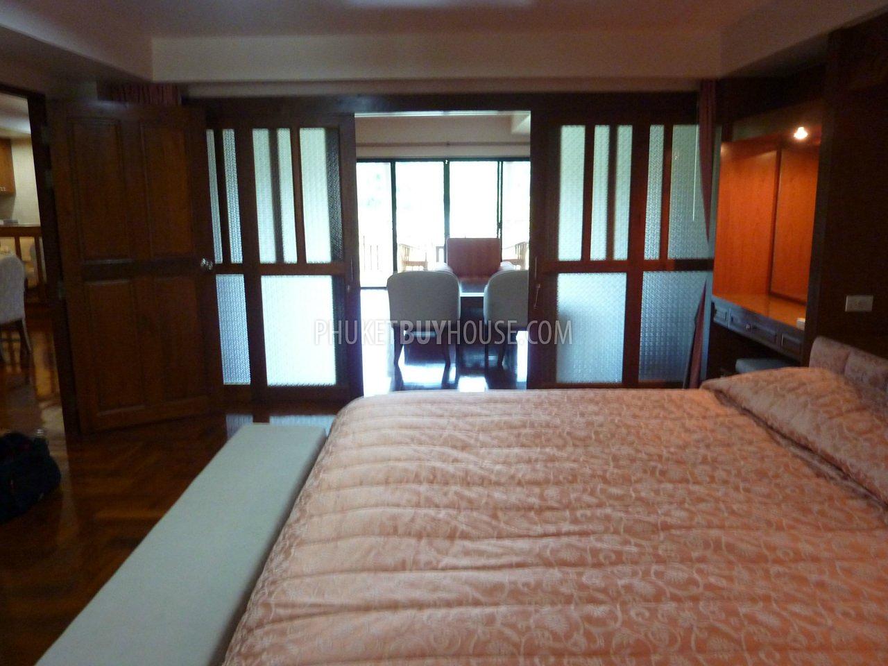 NAI2456: Freehold: Very nice 2 bedr. apartment (top floor), fully furnished, near beautiful Nai Harn Beach. Photo #24