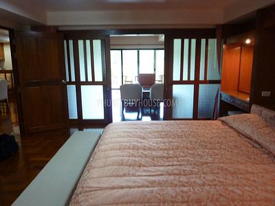 NAI2456: Freehold: Very nice 2 bedr. apartment (top floor), fully furnished, near beautiful Nai Harn Beach. Photo #24