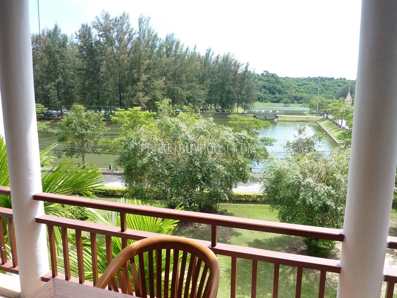 NAI2456: Freehold: Very nice 2 bedr. apartment (top floor), fully furnished, near beautiful Nai Harn Beach. Photo #30