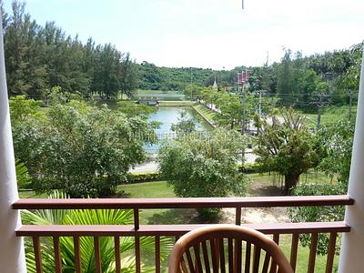 NAI2456: Freehold: Very nice 2 bedr. apartment (top floor), fully furnished, near beautiful Nai Harn Beach. Photo #31