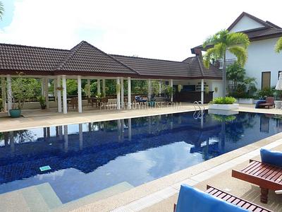 NAI2456: Freehold: Very nice 2 bedr. apartment (top floor), fully furnished, near beautiful Nai Harn Beach. Photo #33