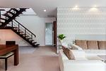 BAN13476: Gorgeous 3 Bedroom Villa near Bang Tao Beach. Thumbnail #2