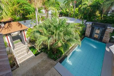 BAN13476: Gorgeous 3 Bedroom Villa near Bang Tao Beach. Photo #17