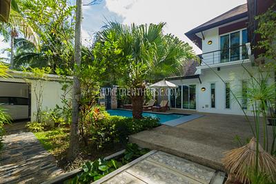 BAN13476: Gorgeous 3 Bedroom Villa near Bang Tao Beach. Photo #33