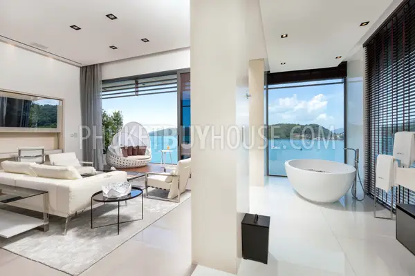 PAN22989: Exclusive 6-Bedroom Cliffside Villa with Panoramic Sea Views For Rent in Ao Yon, Phuket. Photo #25