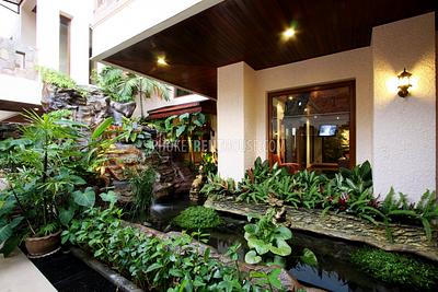 PAT14487: Patong Beach Sea View Villa with endless pool. Sleeps up to 18 guests. Photo #12