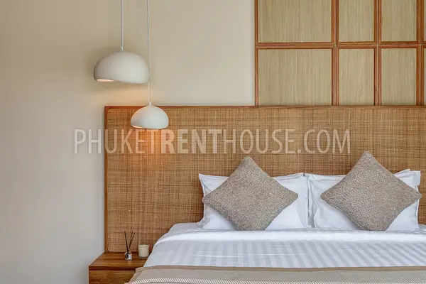 THA22985: Luxury 4-bedroom villa for rent in Bang Tao, Phuket. Photo #9