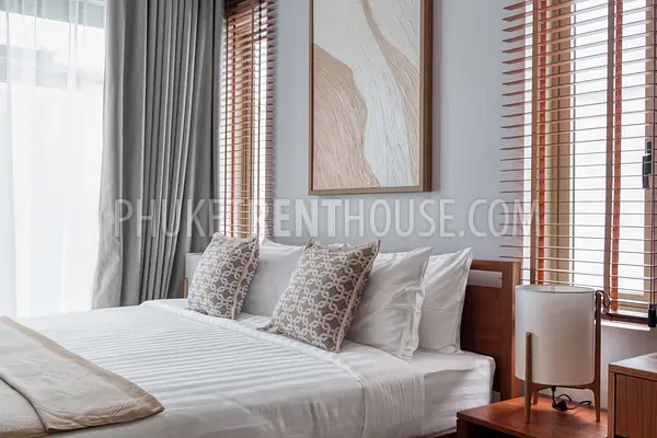THA22985: Luxury 4-bedroom villa for rent in Bang Tao, Phuket. Photo #12