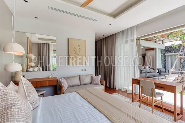 THA22985: Luxury 4-bedroom villa for rent in Bang Tao, Phuket. Photo #2