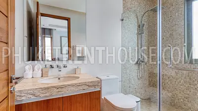 THA22985: Luxury 4-bedroom villa for rent in Bang Tao, Phuket. Photo #11