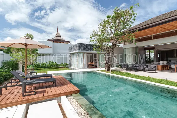 THA22985: Luxury 4-bedroom villa for rent in Bang Tao, Phuket. Photo #24