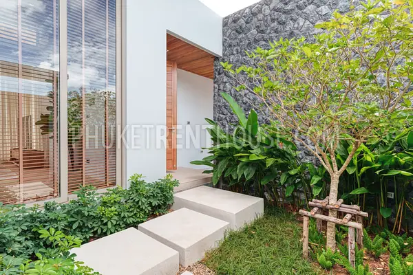 THA22985: Luxury 4-bedroom villa for rent in Bang Tao, Phuket. Photo #22
