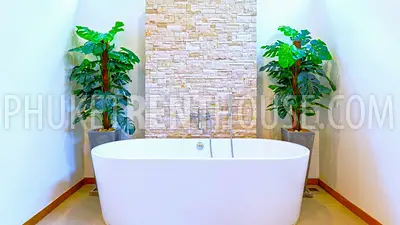 RAW22988: Elegant 4-Bedroom Pool Villa with Tropical Courtyard in Rawai. Photo #3