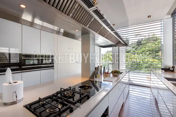 PAN22989: Exclusive 6-Bedroom Cliffside Villa with Panoramic Sea Views For Rent in Ao Yon, Phuket. Photo #16