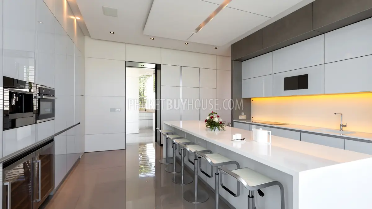 Квартира 6 спален 3 300 м² Ви Чит, Таиланд