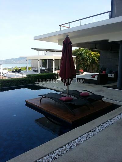 RAW2644: Ultimate panoramic seview 6 bedroom villa in Rawai, South of Phuket. Photo #3