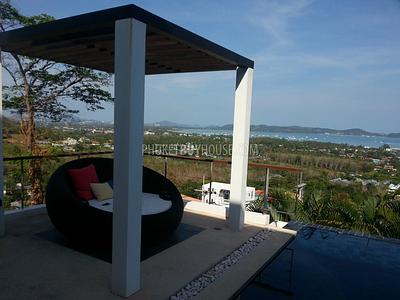 RAW2644: Ultimate panoramic seview 6 bedroom villa in Rawai, South of Phuket. Photo #4