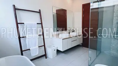 RAW22990: Bright 4-Bedroom Villa with Private Pool in Rawai. Photo #7