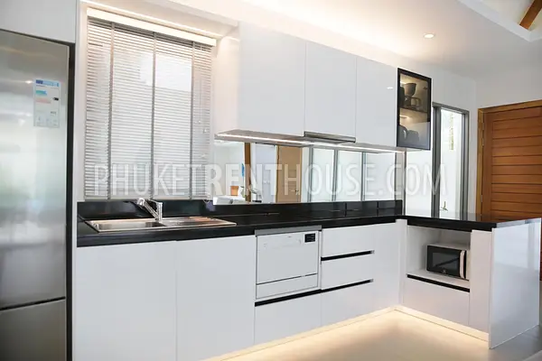 RAW22991: 4-Bedroom Villa with Private Pool and Spacious Terrace in Rawai, Phuket. 照片 #3