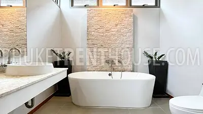 RAW22991: 4-Bedroom Villa with Private Pool and Spacious Terrace in Rawai. Photo #17