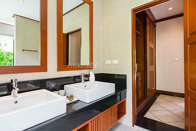 NAI15376: 3BR Pool Villa in Nai Harn. Photo #9