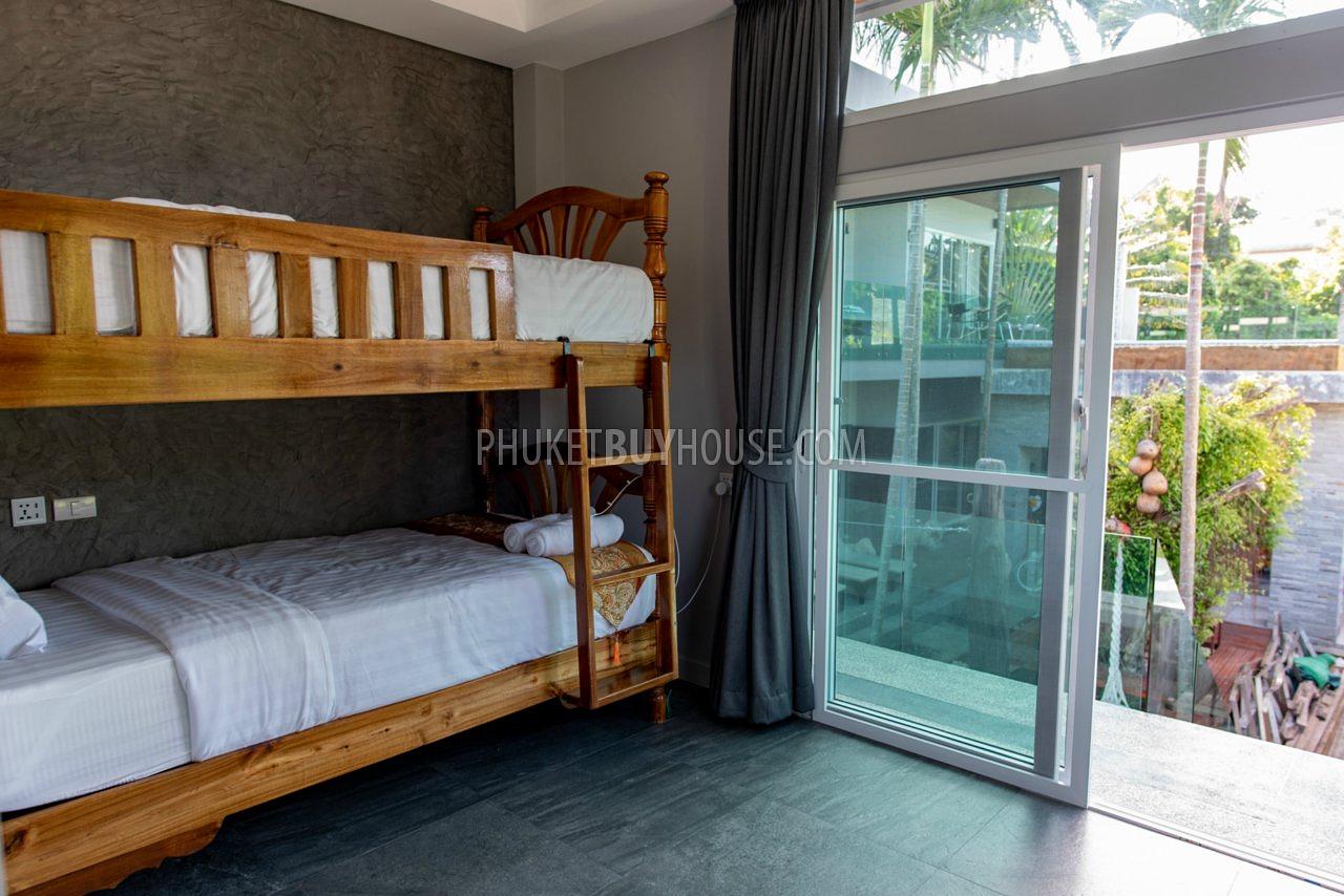 RAW2606: 8 Bedroom Villa with pool in Rawai. Ocean and Jungle View.. Photo #13
