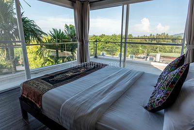 RAW2606: 8 Bedroom Villa with pool in Rawai. Ocean and Jungle View.. Photo #22