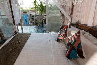 RAW2606: 8 Bedroom Villa with pool in Rawai. Ocean and Jungle View.. Photo #38