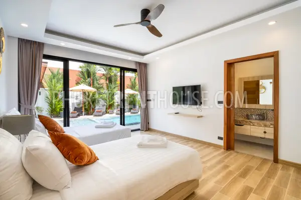 RAW22995: Modern 5-Bedroom Tropical Villa with Private Pool Near Nai Harn Beach, Phuket. 照片 #34