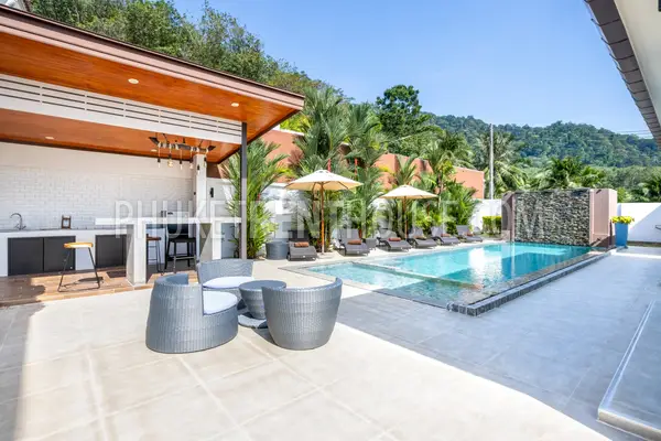 RAW22995: Modern 5-Bedroom Tropical Villa with Private Pool Near Nai Harn Beach, Phuket. 照片 #60