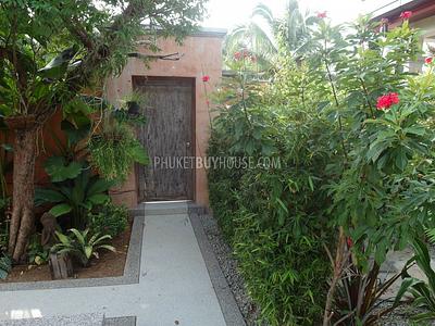 RAW2696: Style & Class: Beautiful Tropical Pool Villa in Rawai High Construction Standard. Photo #5