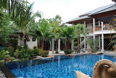 RAW2696: Style & Class: Beautiful Tropical Pool Villa in Rawai High Construction Standard. Photo #6