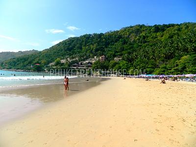 NAI15657: 2 Bedrooms Apartment close to Nai Harn Beach. Photo #3