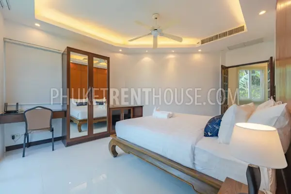 PAT15681: Modern Thai style 4 Bedroom Sea View Villa - Patong. Photo #13