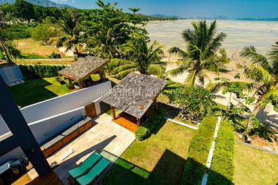 RAW15747: Five-Star Holiday Villa on the Beach in Rawai. Photo #38