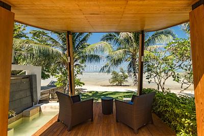 RAW15747: Five-Star Holiday Villa on the Beach in Rawai. Photo #69