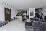 PAT16560: Ocean Front Three Bedroom Holiday Pool Villa. Thumbnail #5