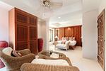 PAN16598: Luxury 4 Bedroom Villa comfortable for family vacation. Thumbnail #24