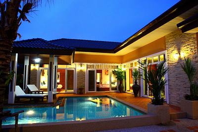 RAW16622: Brand new villas with private pool and garden near Rawai beach. Photo #1