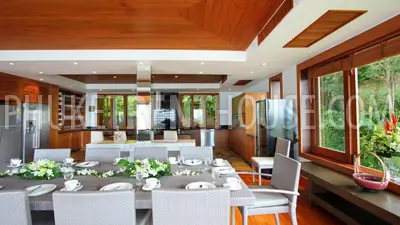 SUR16723: Luxury Villa 5 bedrooms with stunning sea views. Photo #6