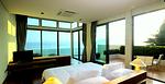 RAW16744: Townhouse on the beach. Thumbnail #6