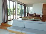 RAW16744: Townhouse on the beach. Thumbnail #2