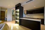 RAW16744: Townhouse on the beach. Thumbnail #29
