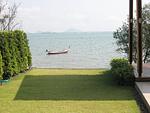 RAW16744: Townhouse on the beach. Thumbnail #38