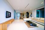 RAW16744: Townhouse on the beach. Thumbnail #31
