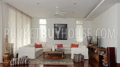 LAY2848: Luxury Modern Golf Course view Villa in Laguna area. Fotoğraf #2